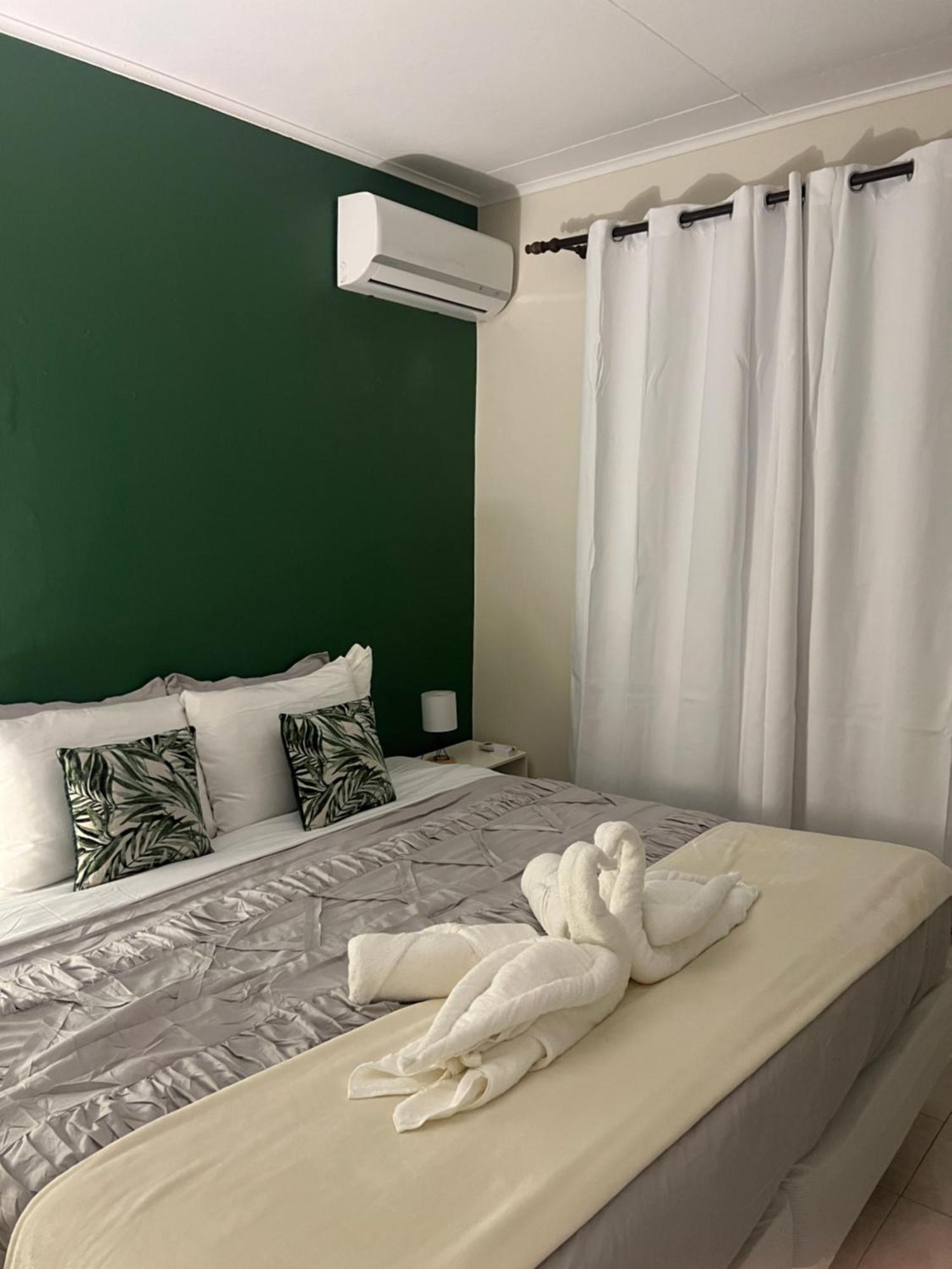 Villa Grand Jardin Ян-Тил Экстерьер фото